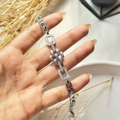 دستبند جواهری طرح هندسی