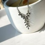 گردنبند برگ جواهری نقره