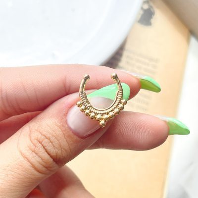 فیک پیرسینگ بینی سپتوم طلایی