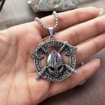 گردنبند کلاه خود شوالیه استیل - Image 2