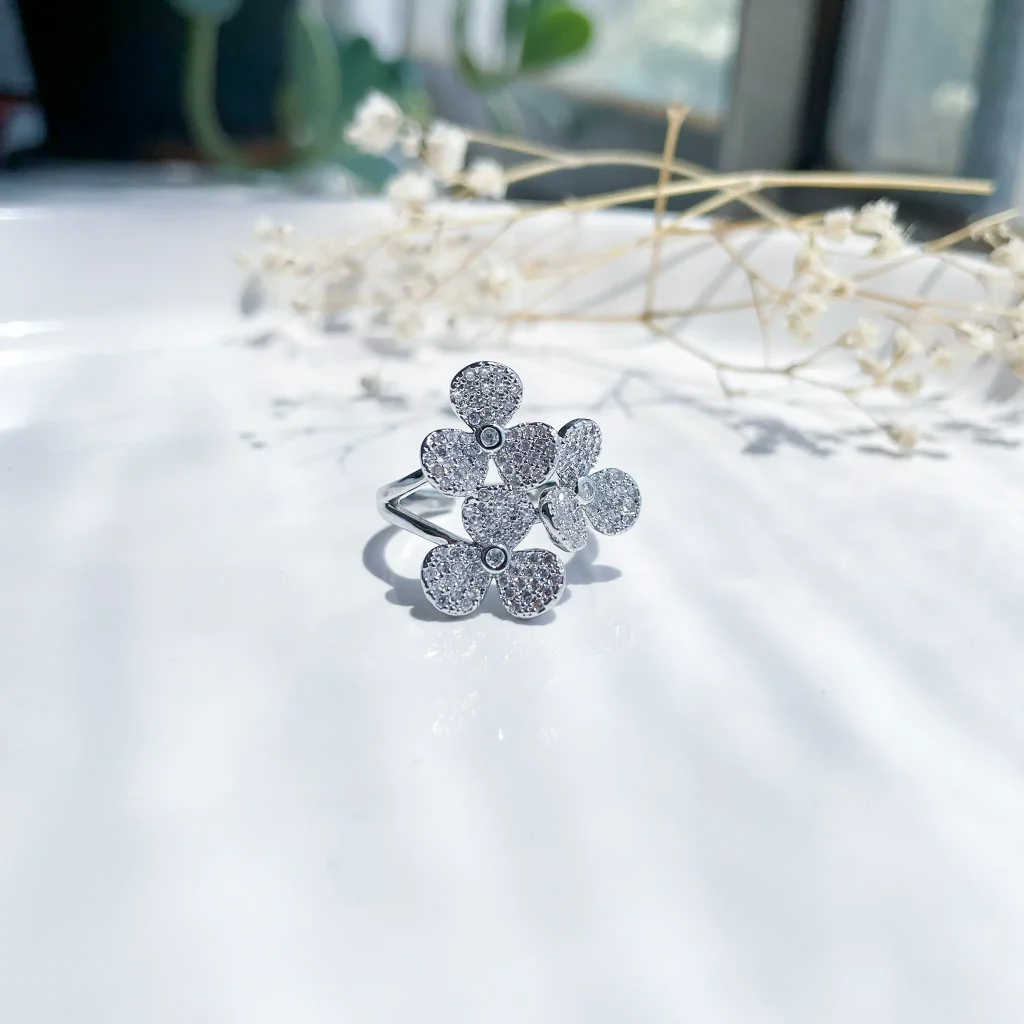 حلقه گل جواهری آبکاری رودیم قابل تنظیم