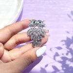 گل سینه جغد نقره ای
