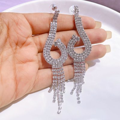 گوشواره آویزدار بلند جواهری نقره ای