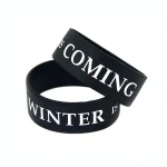 دستبند سیلیکونی winter is coming مشکی