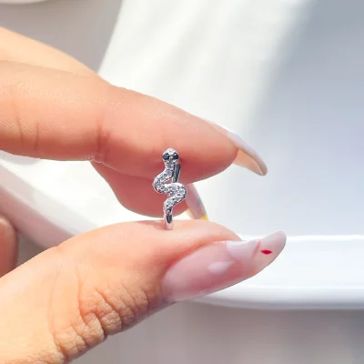 فیک پیرسینگ بینی گیره ای مار استیل