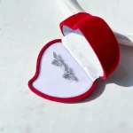 گوشواره زنبور جواهری میخی نقره