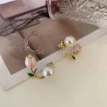 گوشواره گل رز صورتی میخی