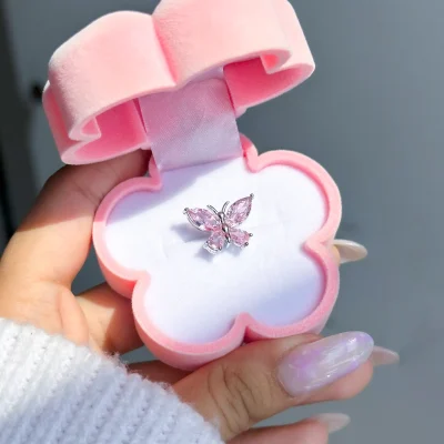 پیرسینگ گوش پروانه آبکاری رودیوم