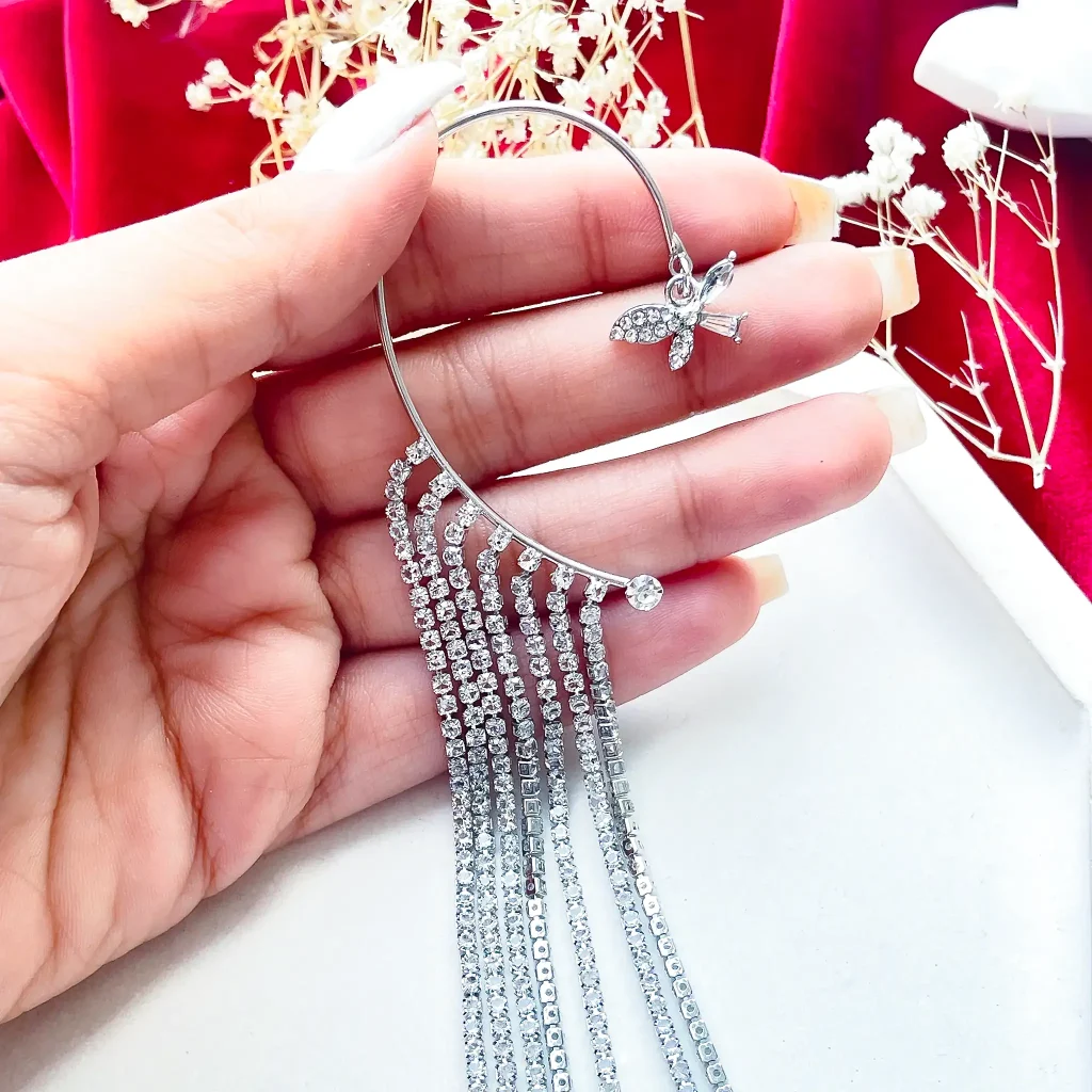 ایرکاف آویز پروانه بلند جواهری آبکاری نقره ای