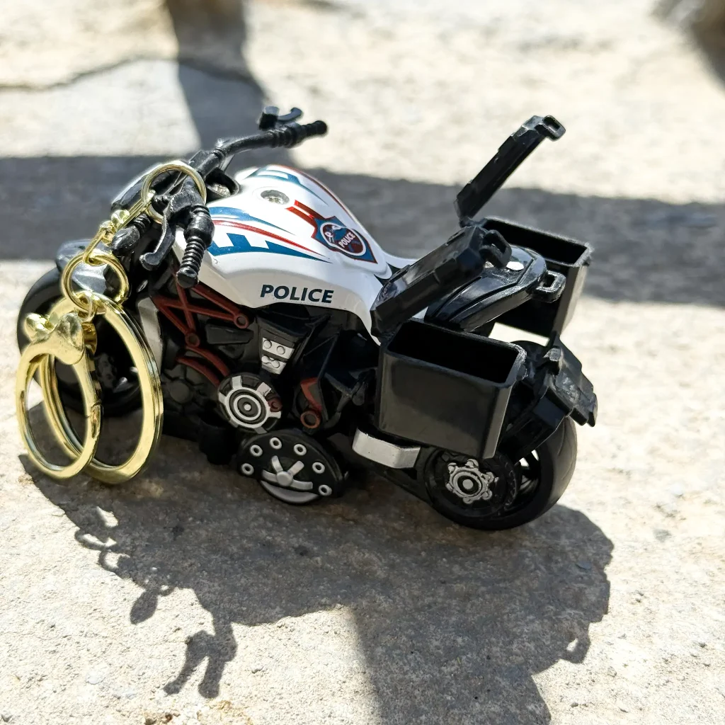 جاسوئیچی موتور سنگین 3d