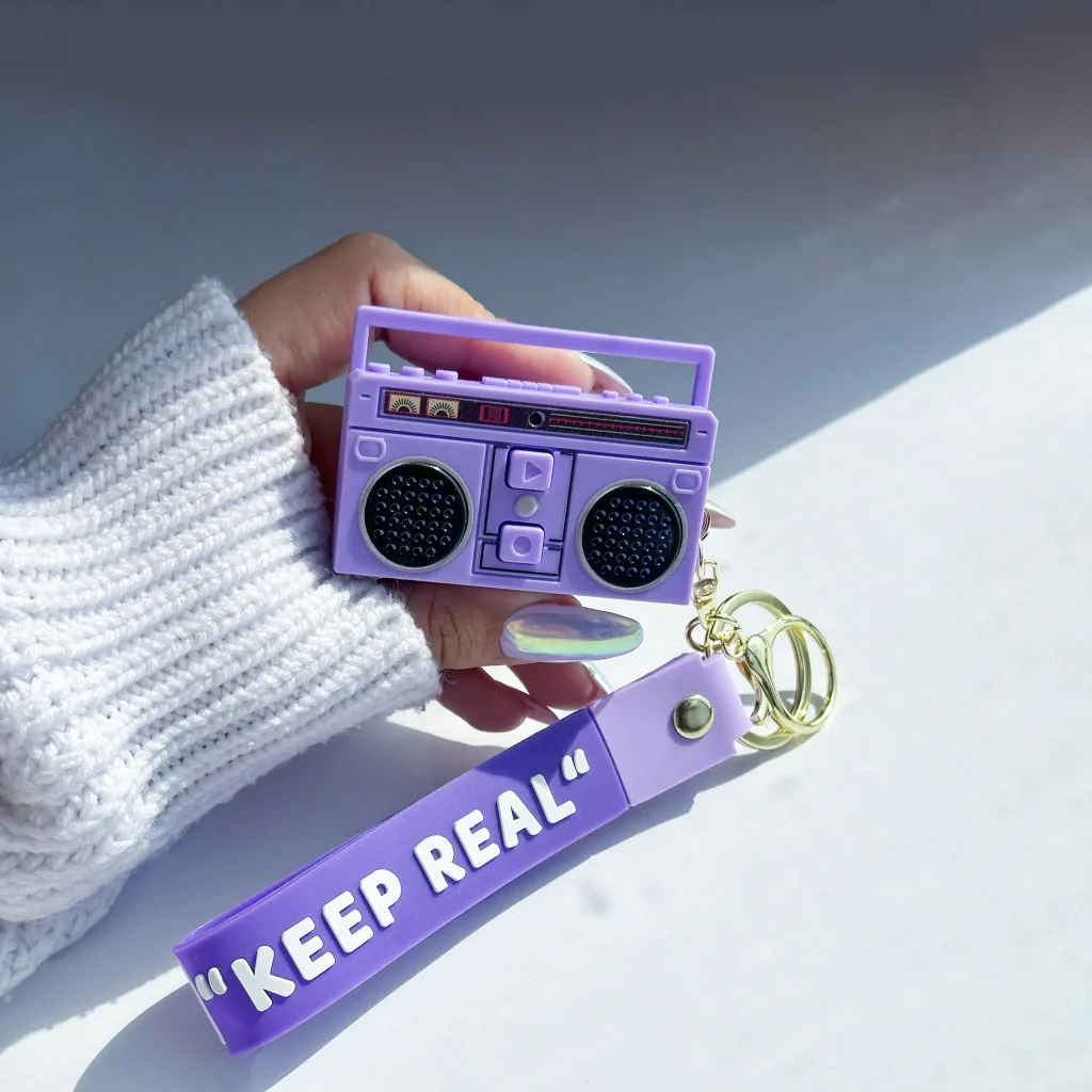 جاسوئیچی ضبط صورت نوستالژیک صورتی جاسوئیچی ضبط صورت نوستالژیک بنفش جاسوئیچی ضبط صورت پیام مخفی مشکی جاسوئیچی ضبط صورت پیام مخفی بلندگو دار طوسی