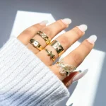 پک انگشتر پروانه بابونه کارتیر