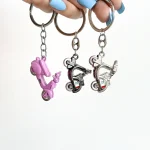 جاسوییچی موتور وسپا فلزی نقره ای مشکی صورتی جاسوئیچی