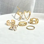 پک انگشتر مار قلب کارتیر