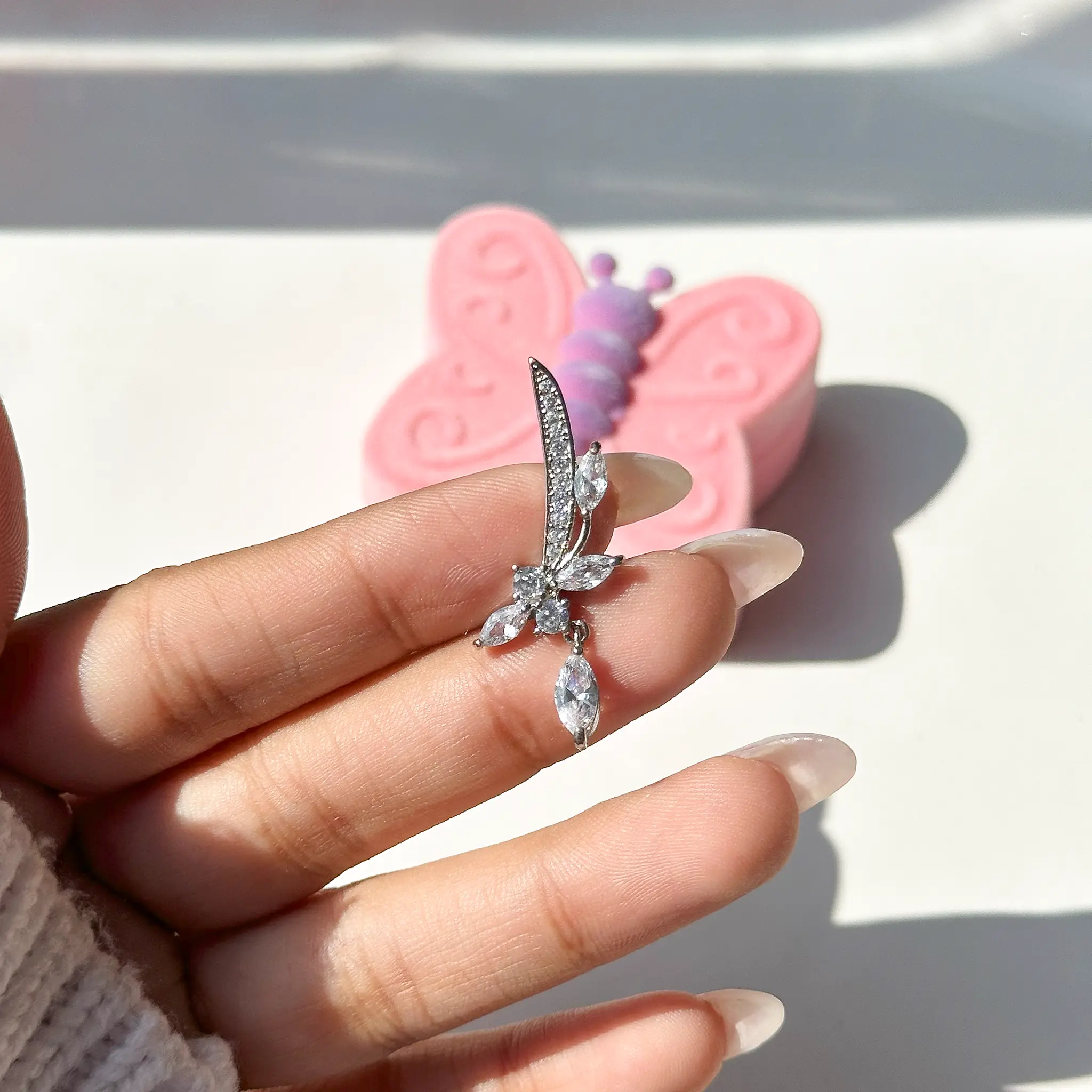 IMG_4900 پیرسینگ گوش برگ آویزدار جواهری