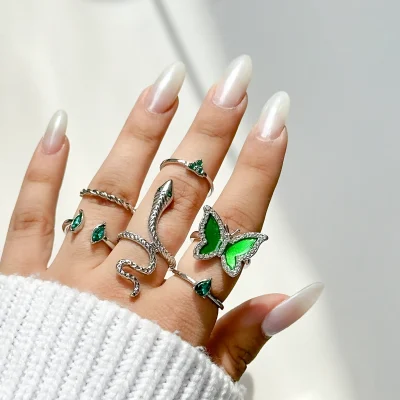 پک انگشتر مار پروانه سبز قلب نقره ای