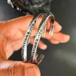 دستبند طرح میخی استیل مات و براق