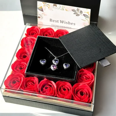 باکس گل رز جاودان جواهری