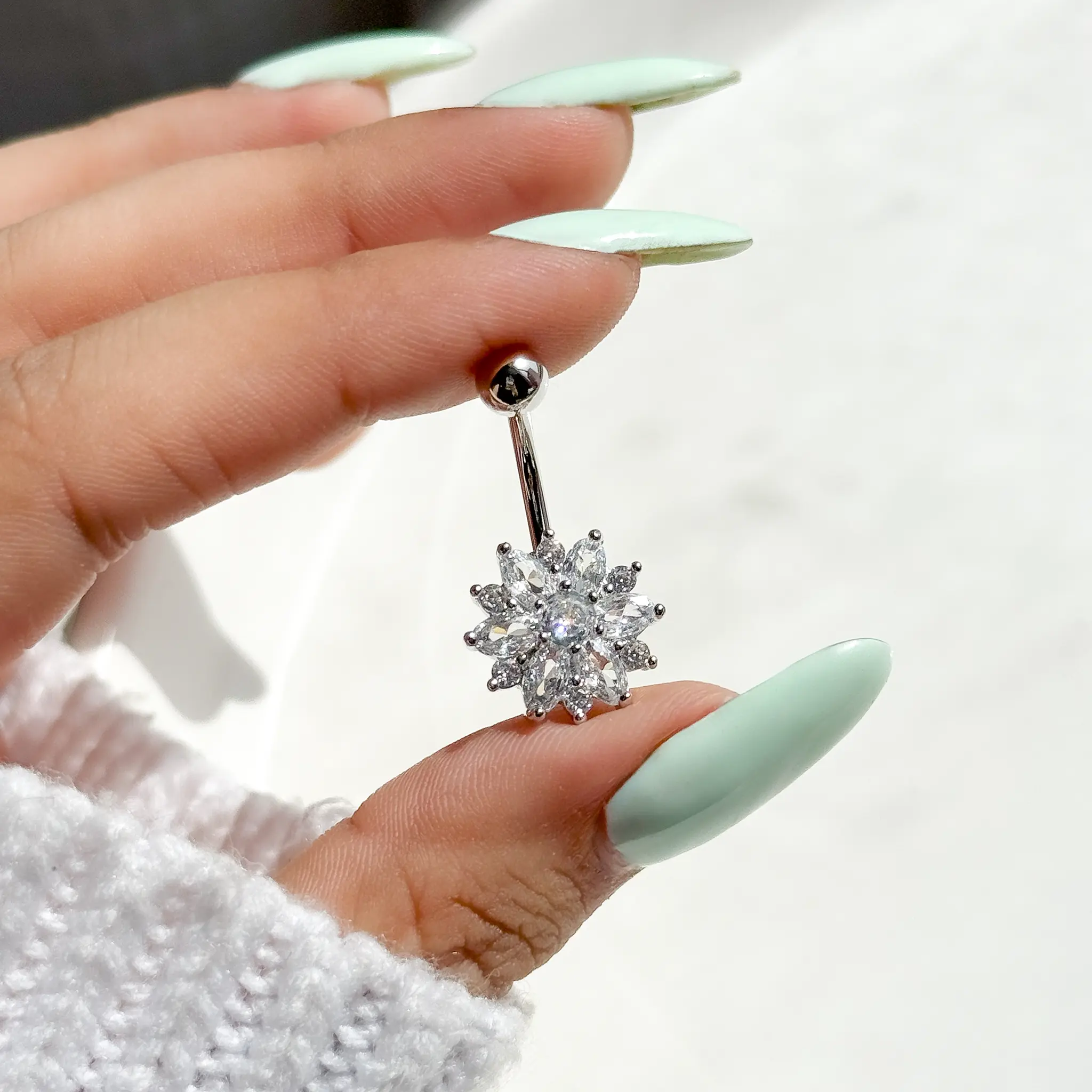 IMG_4838 پیرسینگ ناف گل جواهری آبکاری رودیوم و پین استیل