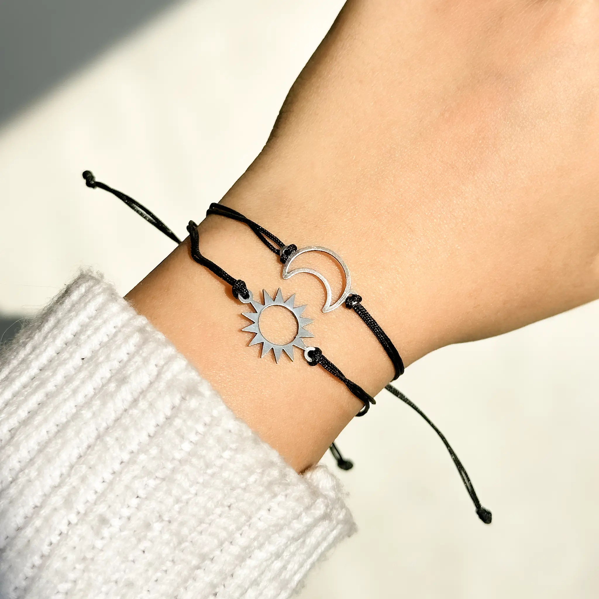 IMG_7501 ست دستبند کاپلی ماه خورشید