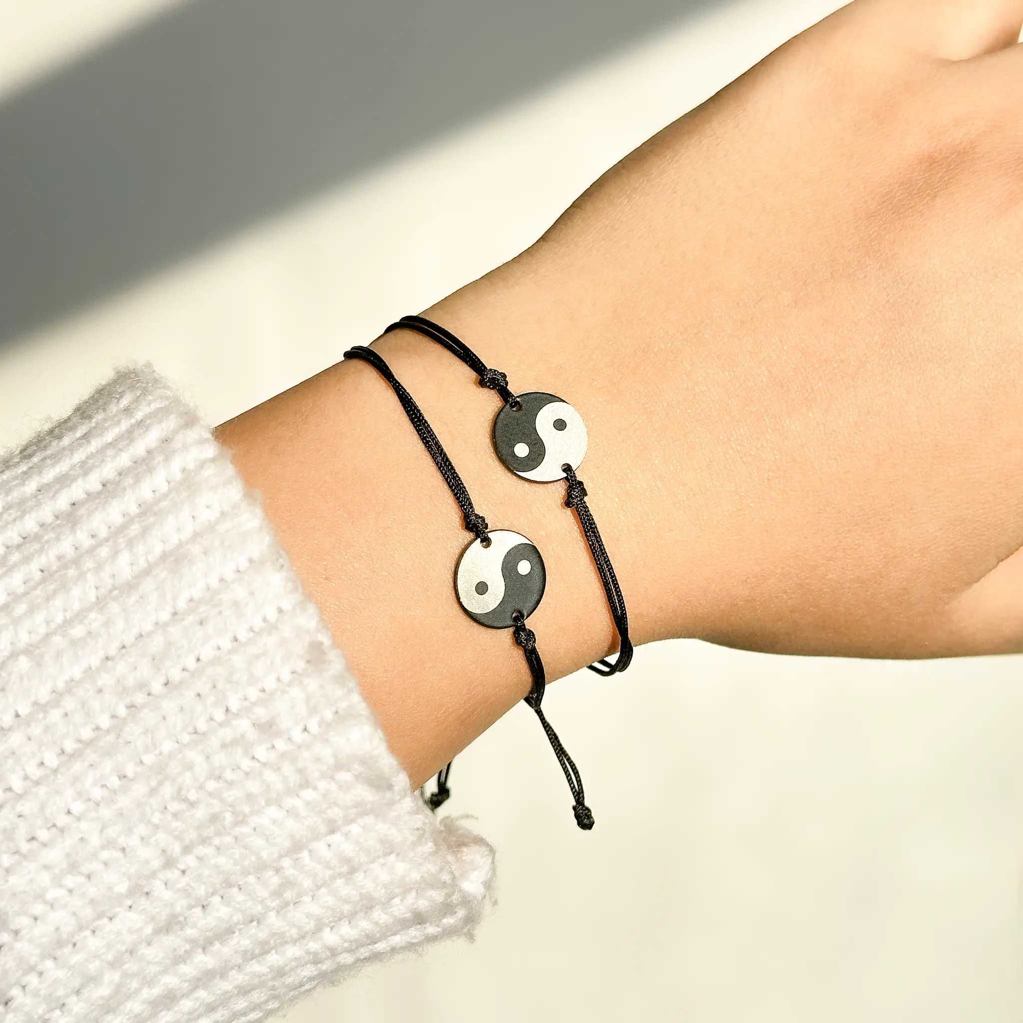 IMG_7502 ست دستبند کاپلی یینگ یانگ