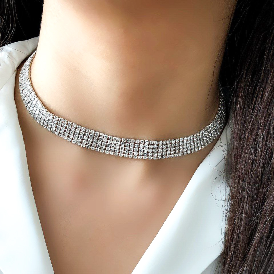 چوکر جواهری پهن نقره ای چوکر جواهری پهن نقره ای