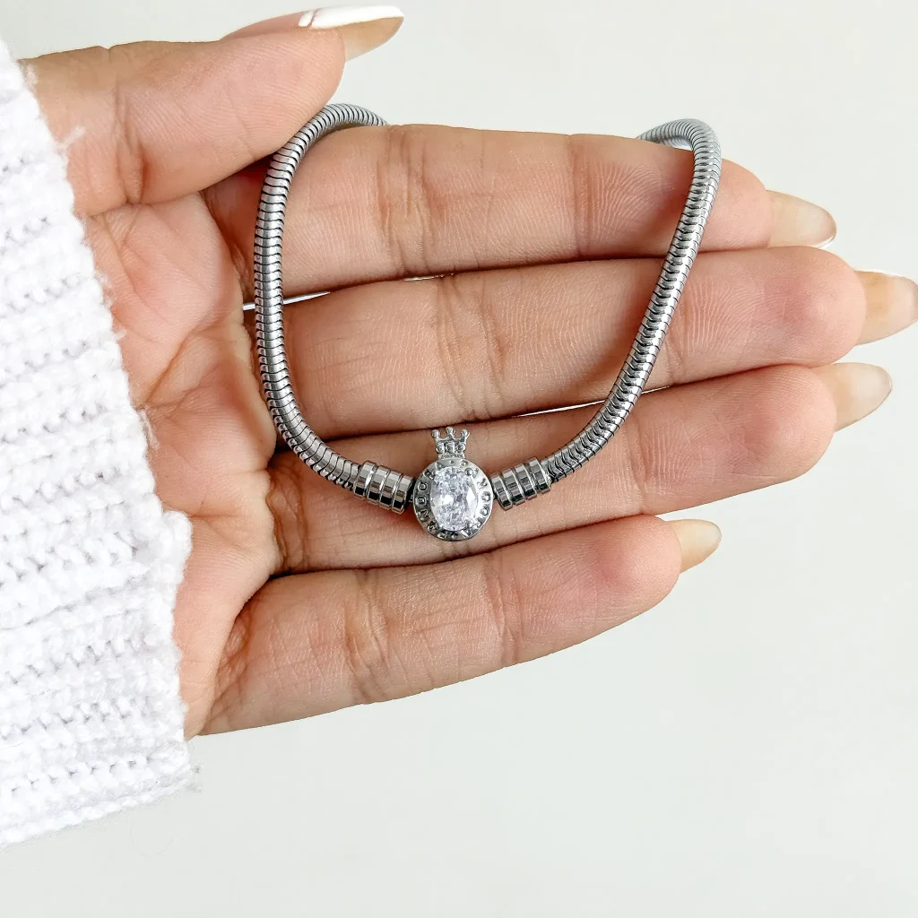 دستبند پاندورا تاج دو رو فول نگین حک دار