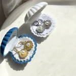 گوشواره صدف مروارید آبکاری رودیوم طلایی گوشواره صدف مروارید منیمال نقره ای