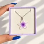 گردنبند گل لیلیوم آبرنگی
